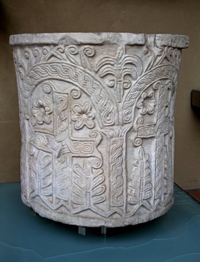 Taufbecken, ursprünglich aus der Kirche St. Agatha in Quirinale von Italian School
