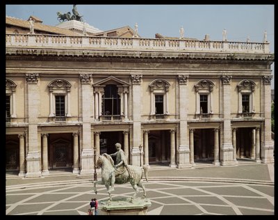 Ansicht des Palazzo Nuovo und der Reiterstatue von Marcus Aurelius (121-180 n. Chr.) von Italian School