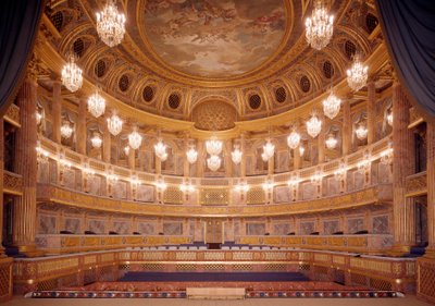 Ansicht des Inneren der Königlichen Oper von Versailles von Jacques Ange Gabriel