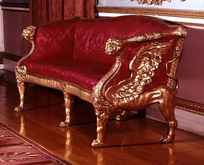 Sofa mit geflügelten Löwen-Endstützen, ca. 1760 von James Stuart