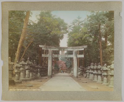 Eingang zu einem Tempel im Uyeno-Park, Tokio, Japan von Japanese Photographer