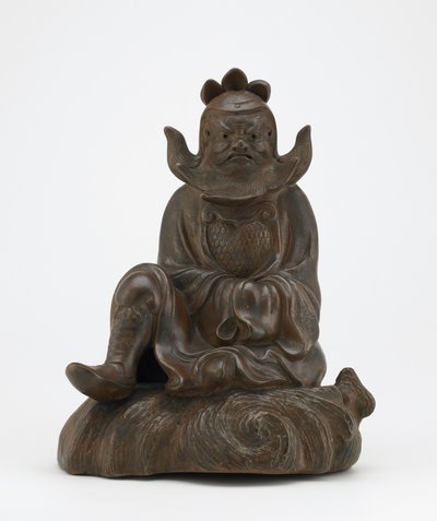 Figur von Shoki, dem Dämonenbezwinger, sitzend auf einem Felsen, Imbe, Okayama-Präfektur, Edo-Zeit oder Meiji-Ära von Japanese School