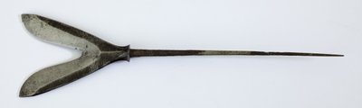 Yanone (Pfeilspitze) des Karimata-Typs (Gabel 