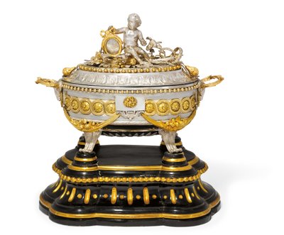 Suppenterrine, Deckel und Stand, Malines, ca. 1780 von Jean Corneille Hendrickx