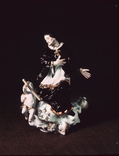 Meißner Figur des Hl. Johannes Nepomuk, aus einer barocken Gruppe, ca. 1731 (Porzellan) von Johann Gottlob Kirchner