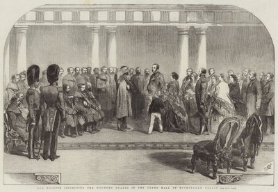 Ihre Majestät inspiziert die verwundeten Wachen in der großen Halle des Buckingham Palace von John Gilbert