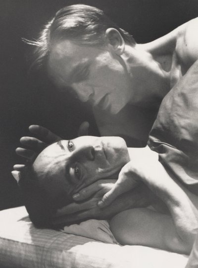 Engel in Amerika, geschrieben von Tony Kushner von John Haynes