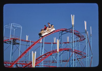 Achterbahnwagen, Atlantic City, New Jersey, USA von John Margolies