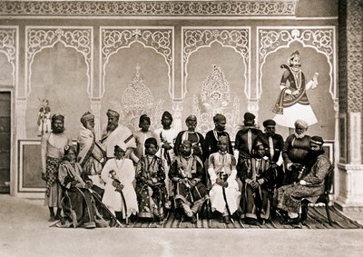 Die Männer des Hofes von Ram Singh III., Maharaja von Jaipur von John Murray