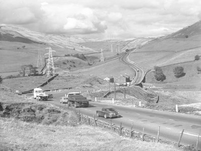 Verkehr auf der Shap-Straße von Joseph Hardman