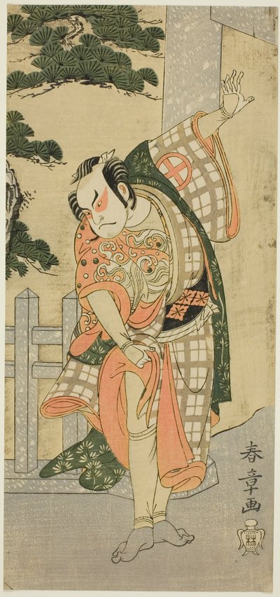 Der Schauspieler Otani Hiroji III in einer Bühnenpose (Mie) vor einem Schrein-Tor von Katsukawa Shunsho