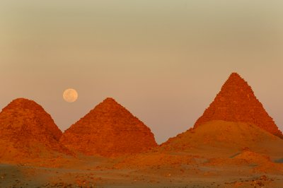 Aspelta-Pyramide, Schwarze Pharaonen, Nubier, Sudan, Nuri, nahe dem 4. Katarakt, 25. Dynastie... von Kenneth Garrett