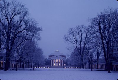 Universität von Virginia, Charlottesville, VA; Gegründet und entworfen von Thomas Jefferson von Kenneth Garrett