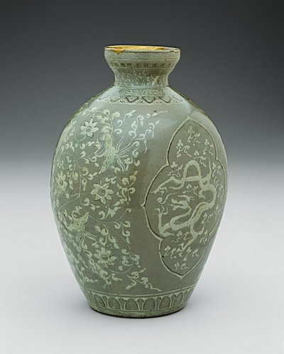 Vase mit Drache und Phönix, Goryeo-Dynastie von Korean School