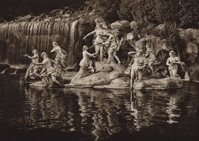 Italien: Caserta, Gruppe von Diana im Park von Kurt Hielscher