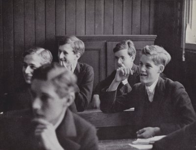 Die leichtere Seite des Lernens, eine Abteilung in den neuen Schulen, Eton von Laszlo Moholy Nagy