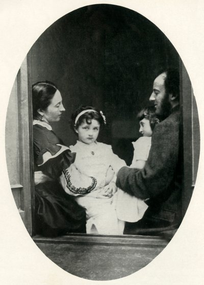 Effie Gray, John Everett Millais und ihre Töchter Effie und Mary, 21. Juli 1865, 1948 von Lewis Carroll