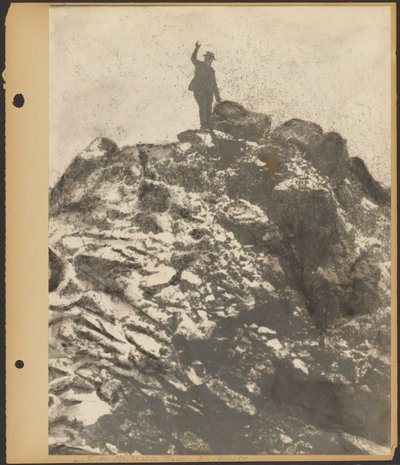 L. F. auf dem Gipfel des Mount Shasta [Louis Fleckenstein] von Louis Fleckenstein