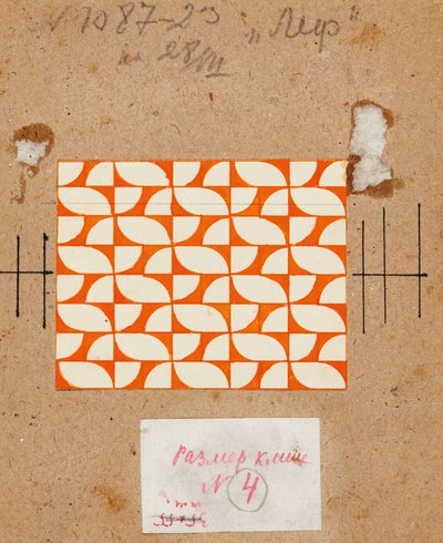 Textildesign in Orange und Weiß, frühe 1920er Jahre von Lyubov Sergeevna Popova