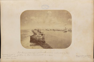 Vista geral do recife e porto de Pernambuco von Marc Ferrez