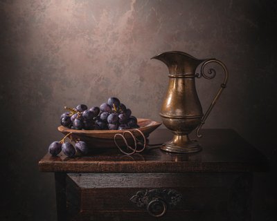 Klassische Trauben und Krug von Margareth Perfoncio