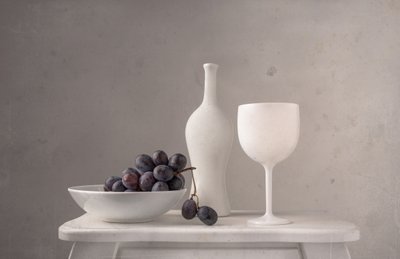 Minimalistische Trauben und Wein von Margareth Perfoncio