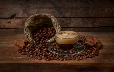Rustikales Kaffee-Stillleben von Margareth Perfoncio