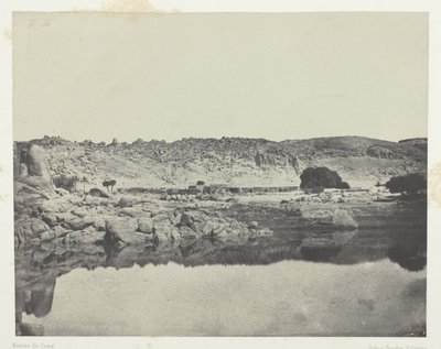 Nördliches Ufer des Nils (Dorf Abou-Koli), Blick nach Norden von Philoe; Nubien, Tafel 84 aus dem Album "Ägypten, Nubien, Palästina und Syrien" (1852) von Maxime Du Camp