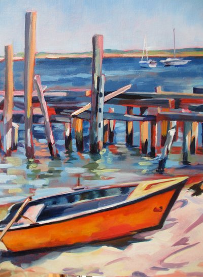 Dockseite mit orangem Boot von Maxine Shore
