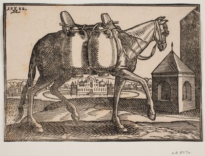 Pferd, Profil nach links; an seiner sichtbaren Seite hängen zwei keramische Behälter; vor dem Pferd ein quadratischer Brunnen mit spitzem Dach, hinter dem Pferd eine Burg mit Zinnen und Kuppeln, umgeben von einem kreisförmigen, wassergefüllten Graben von Melchior Lorck