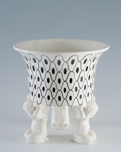 Nahaufnahme einer Vase, Wien, Österreich von Michael Powolny