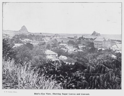 New Plymouth, Neuseeland: Vogelperspektive, zeigt Zuckerhüte und Kloster von New Zealand Photographer