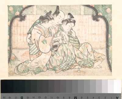 Ein junger Mann sitzt zwischen zwei Frauen von Okumura Masanobu