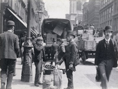 Sherbet- oder Wasserverkäufer in Cheapside, 1893 von Paul Martin