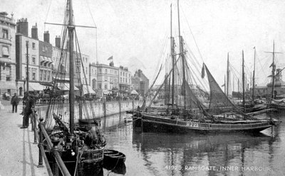Der Innere Hafen von Ramsgate, Kent von Photochrom Co Ltd of London
