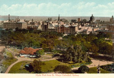Hyde Park von der St Marys Kathedrale, Sydney von Photographer Australian