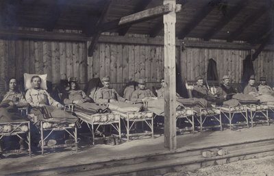 Verwundete Soldaten der österreichisch-ungarischen Armee, Erster Weltkrieg von Photographer Austrian