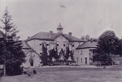 Kanada: Shingwauk und Wawanosh Home (s/w Foto) von Photographer Canadian