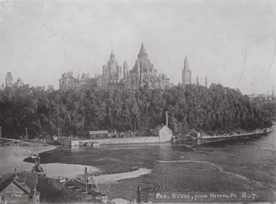 Die Parlamentsgebäude, Ottawa, vom Nepean Point von Photographer Canadian