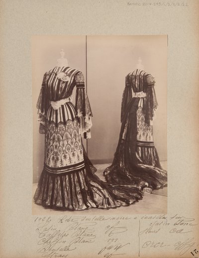 Albumseite: House of Worth, Abendkleid von Photographer French