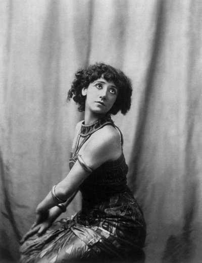 Tamara Karsavina, als Sklavin in 