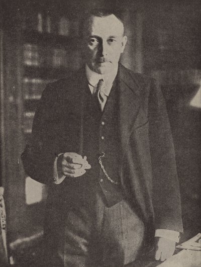 Dr. Karl Helfferich, deutscher Finanzminister von Photographer German