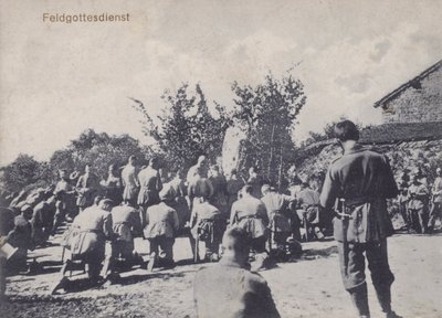 Deutsche Soldaten bei einem Freiluftgottesdienst von Photographer German