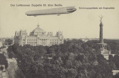 Zeppelin LZ III über Berlin von Photographer German