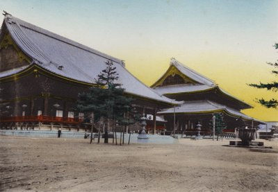 Japan, ca. 1912: Higashi Honganji-Tempel, Kyoto; Es ist der größte und teuerste Tempel in Japan von Photographer Japanese