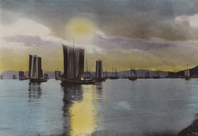 Japan, ca. 1912: Sonnenuntergang, Akashi-Küste von Photographer Japanese