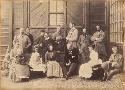 Shimla, 17. Mai 1887: Gesellschaft des Vizekönigs. Lord William Beresford, Militärsekretär, Hauptmann Leonard Gordon, A.D.C., Mademoiselle Clerc, der ehrenwerte Basit Blackwood, Major F. R. Hamilton, A.D.C., Herr Oglivie Grant, Sir Donald Mackenzie von Raja Deen Dayal