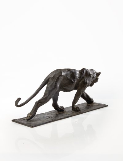 Panther im Gehen, Hinterbein erhoben, ca. 1904 von Rembrandt Bugatti