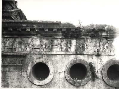 Relief vom Fries, der den Prozess der Brotherstellung darstellt, ca. 30 v. Chr. (Detail) von Roman