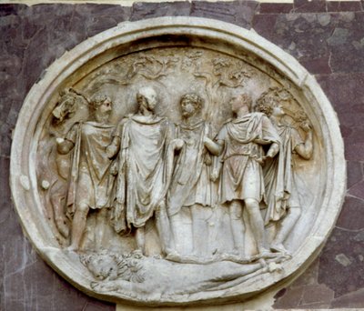 Rundel, der Hadrian darstellt, vom Konstantinsbogen (Marmor) von Roman